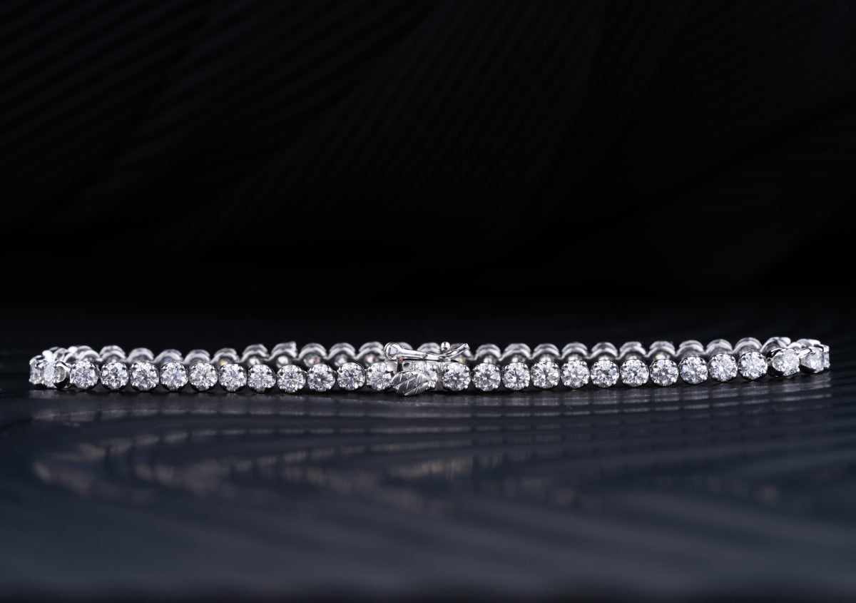 Crown 0.16 Pointer Tennis Bracelet