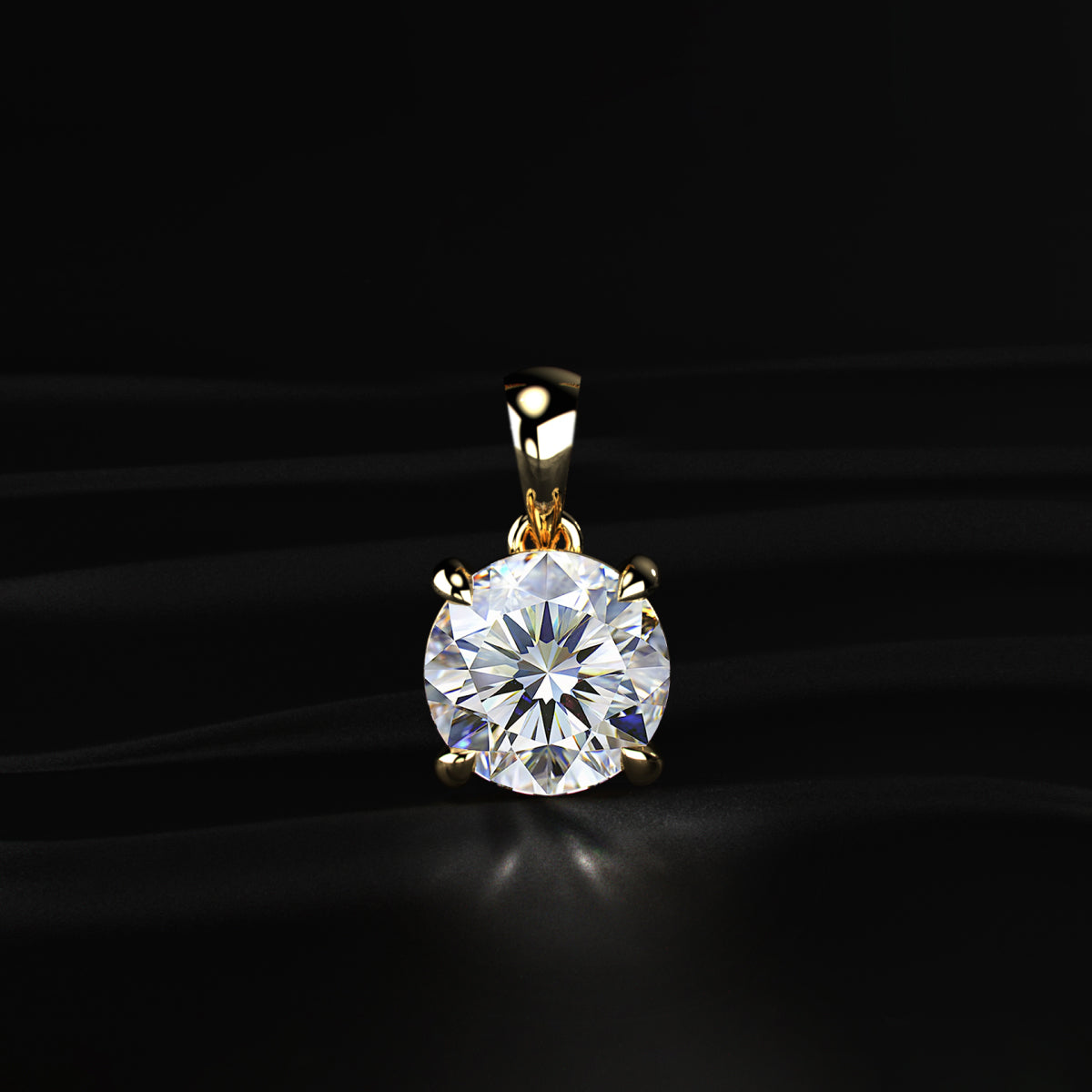 Round Shape Solitaire Pendant