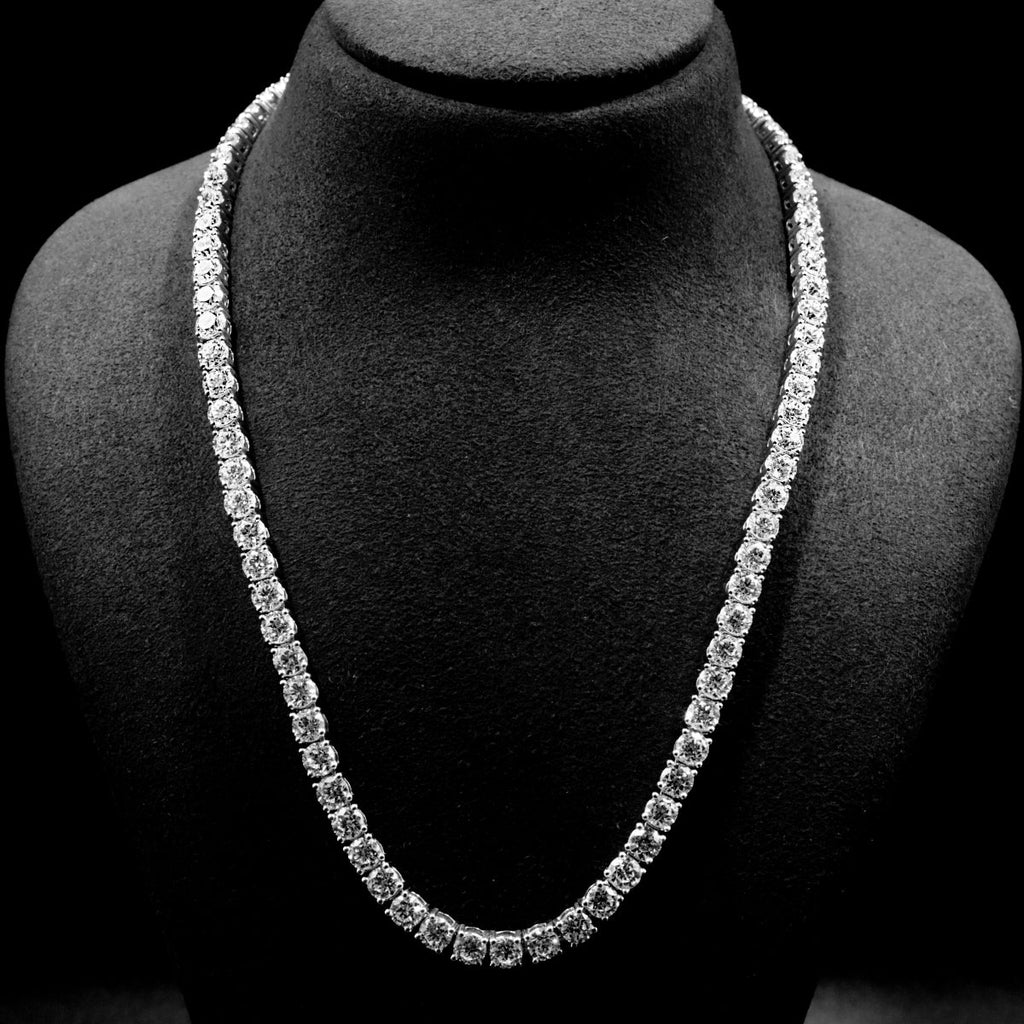0.30 Pointer Round Diamond Tennis Necklace