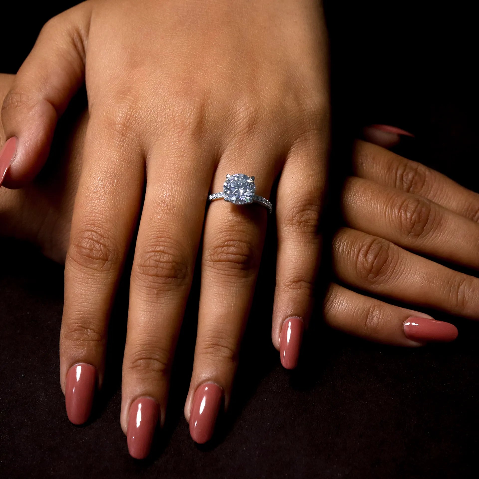 Round Diamond Ring With Hidden Halo