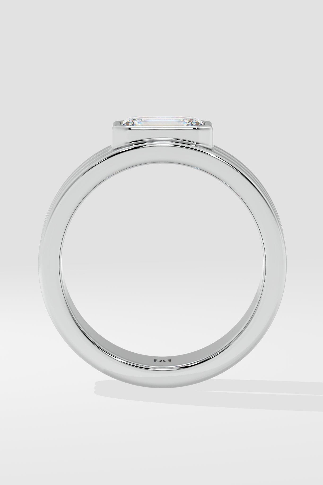 Emerald Tryst Ring