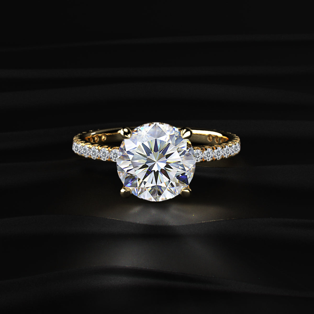 Round Diamond Ring With Hidden Halo