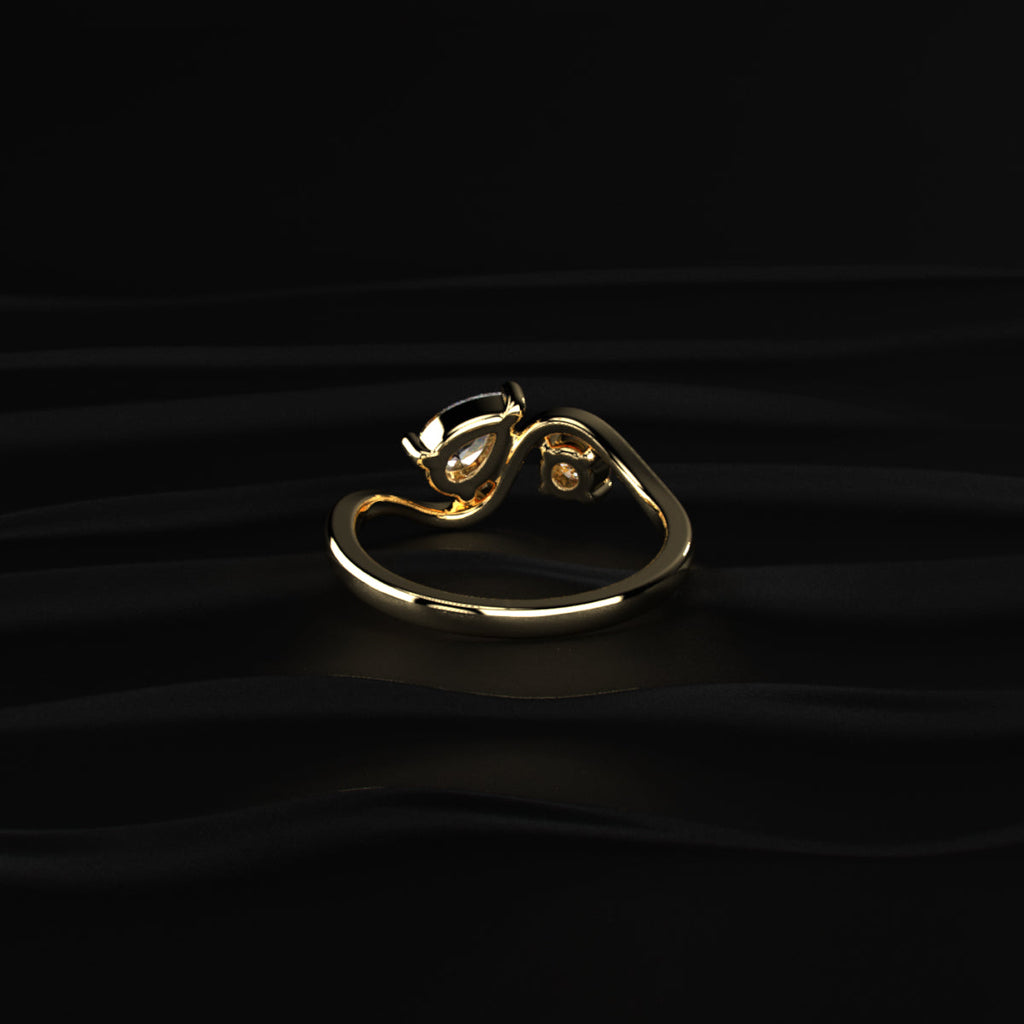 Round And Pear Diamond Toi Et Moi Ring
