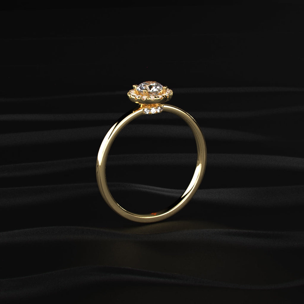 Round Cut Halo Diamond Engagement Rings