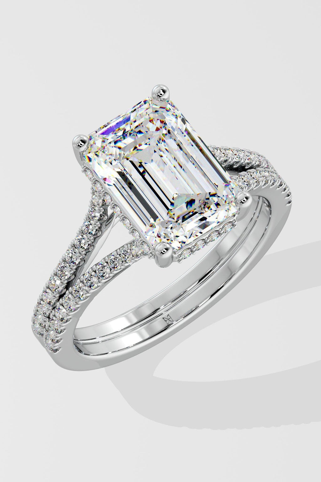 4 ct Emerald Split Shank Ring