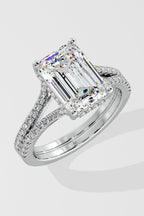 4 ct Emerald Split Shank Ring