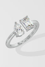 Pear & Emerald Toi et Moi Ring