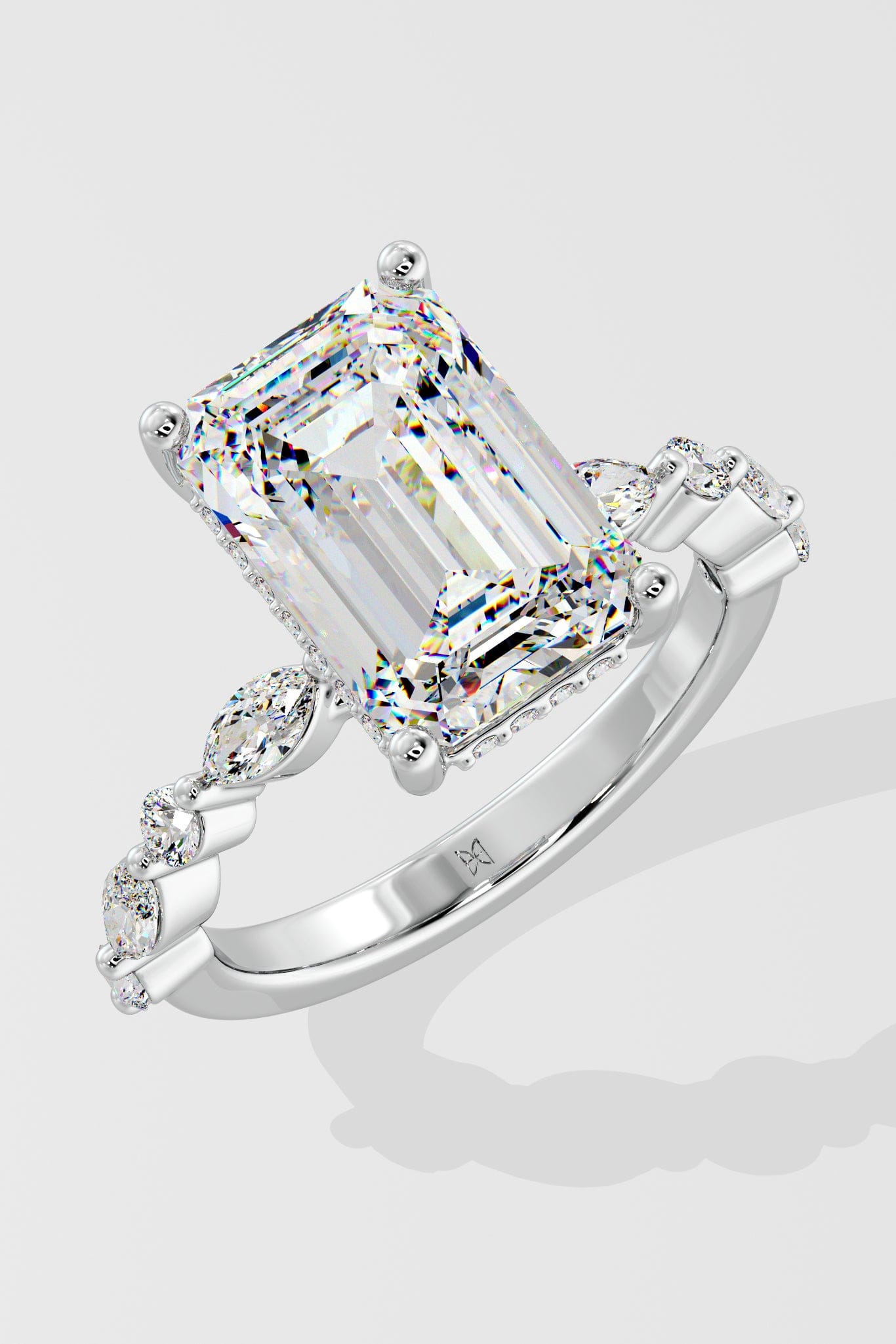 4 ct Emerald Askew Ring