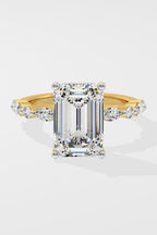 4 ct Emerald Askew Ring