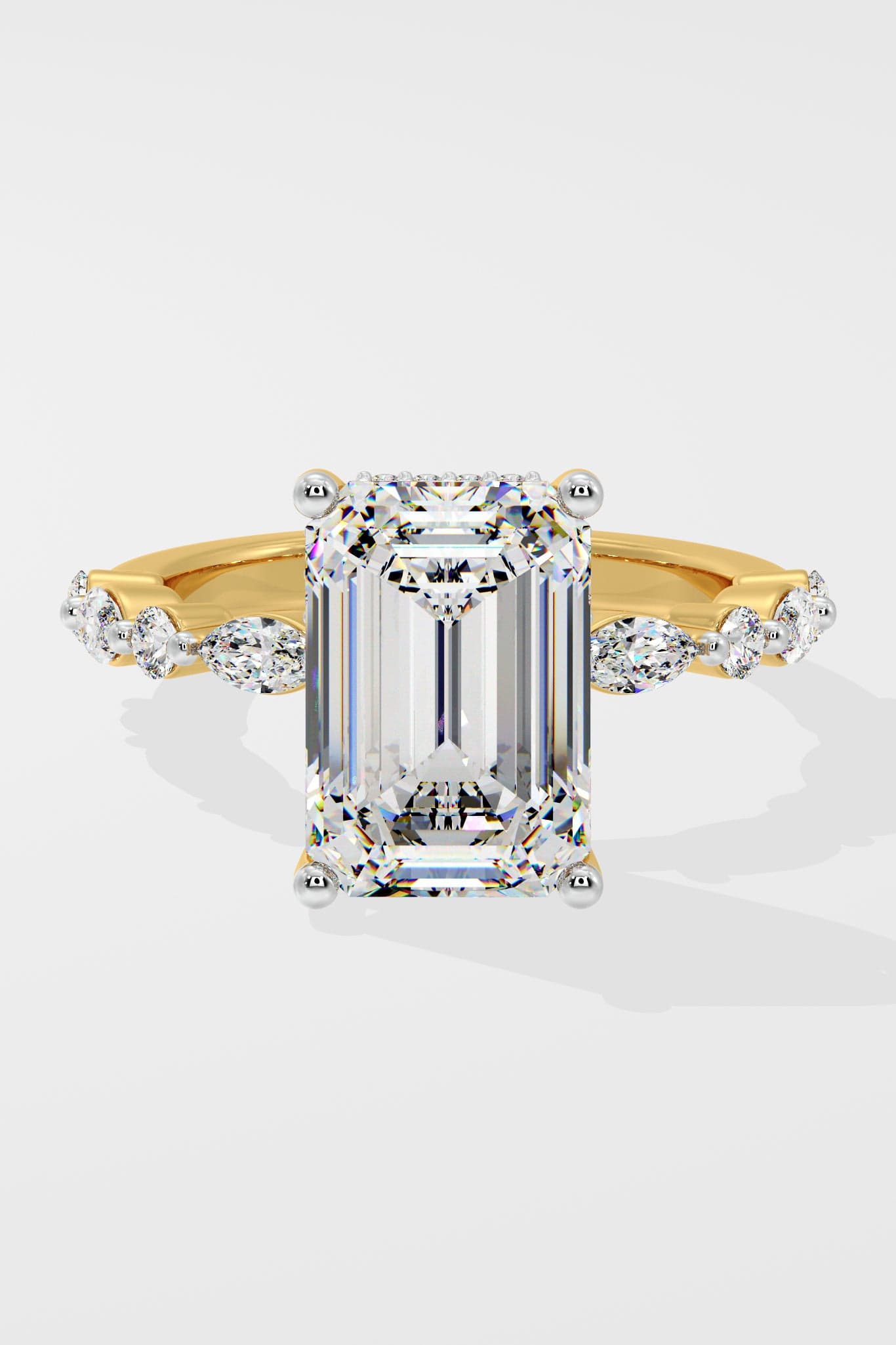 4 ct Emerald Askew Ring
