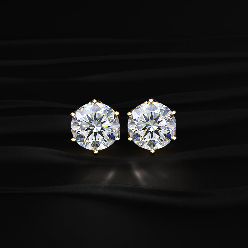 2Ctw Lotus Radiance with Round Solitaire Stud