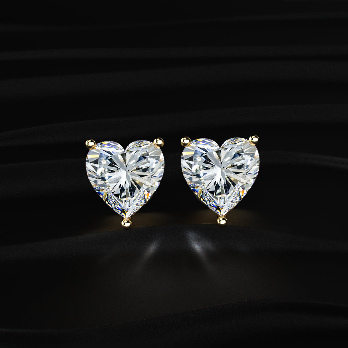 Heart Solitaire Hidden Halo Earring