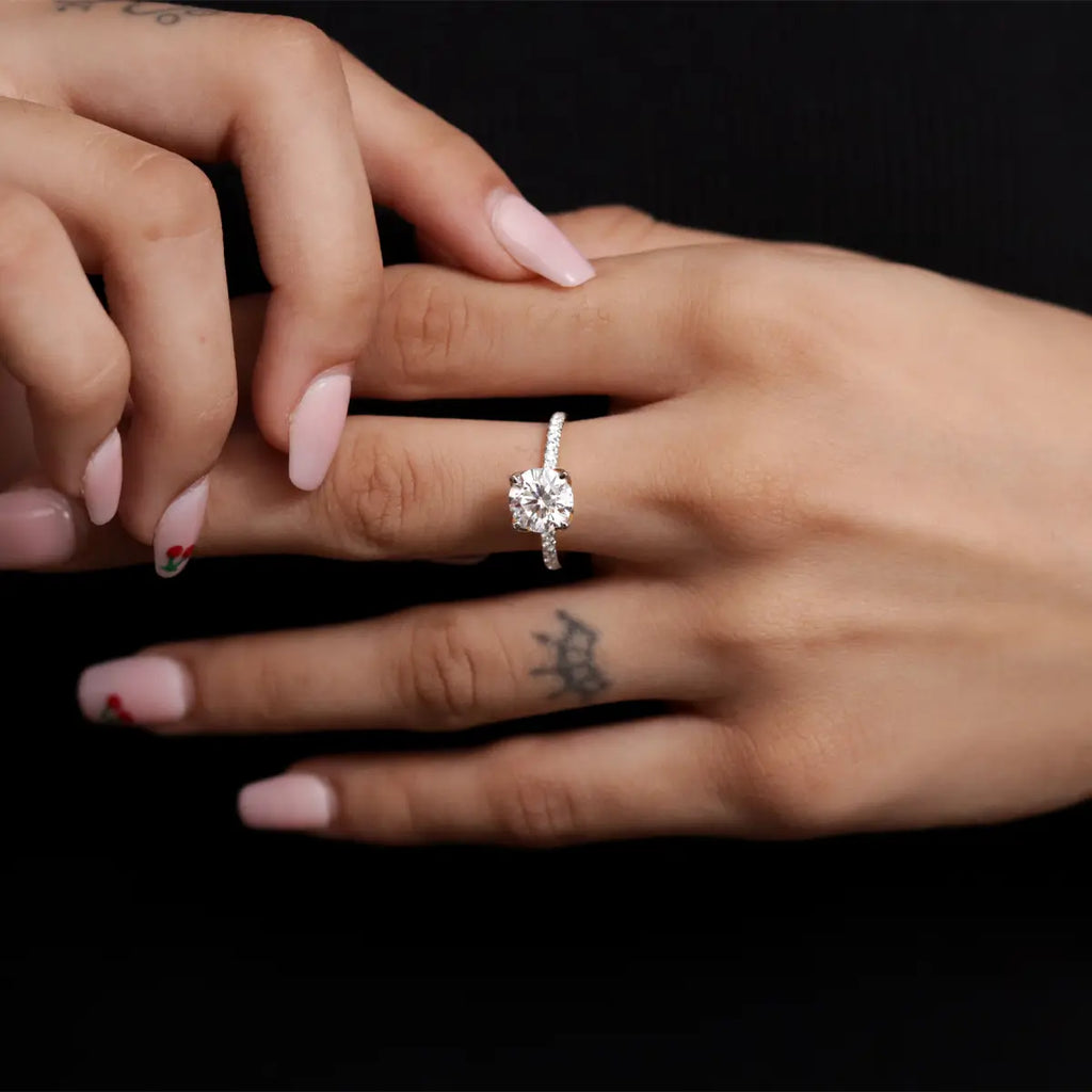 Round Solitaire Shape Floral Ring With Pave Band